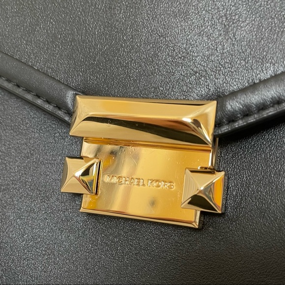 Michael Kors Small top handle leather satchel - Picture 5 of 7